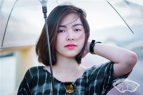 90年属马者的幸运颜色指南