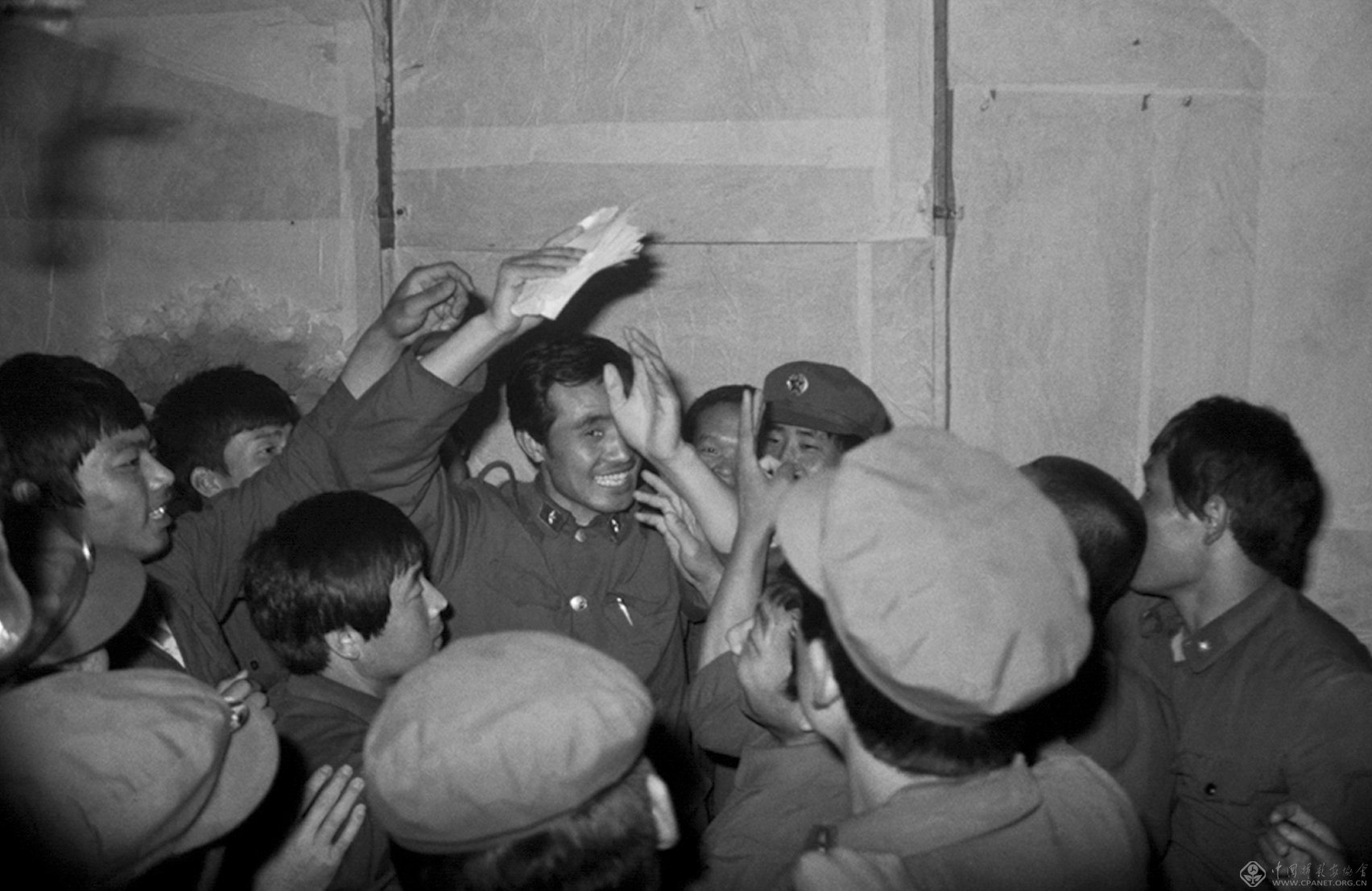 1987年11月24日阴历出生五行属什么