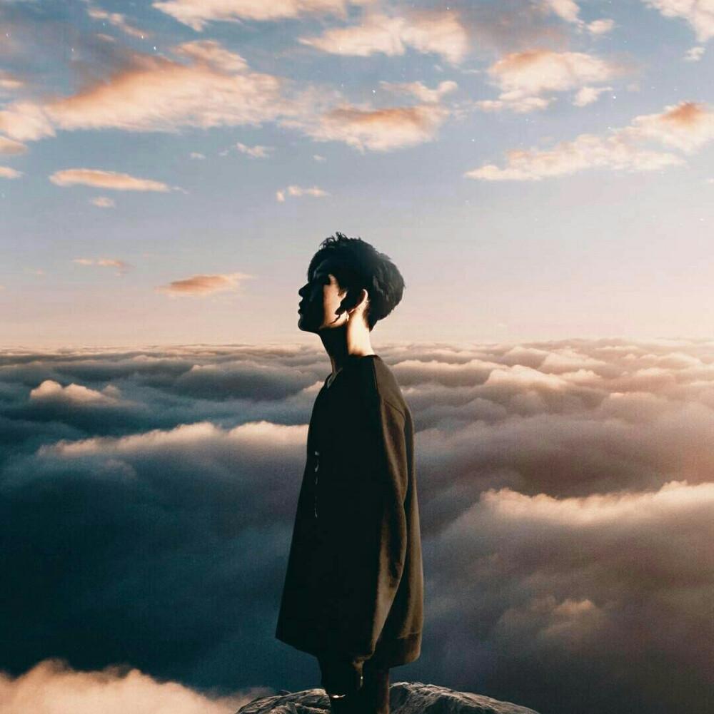 稳重与艺术气质的融合